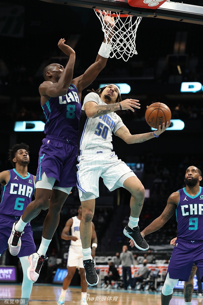 九游体育下载-夏洛特黄蜂迎国王杯关键赛加时末段国际米兰调整名单以备法甲，现场解说直呼：马赛围绕欧冠完成体检